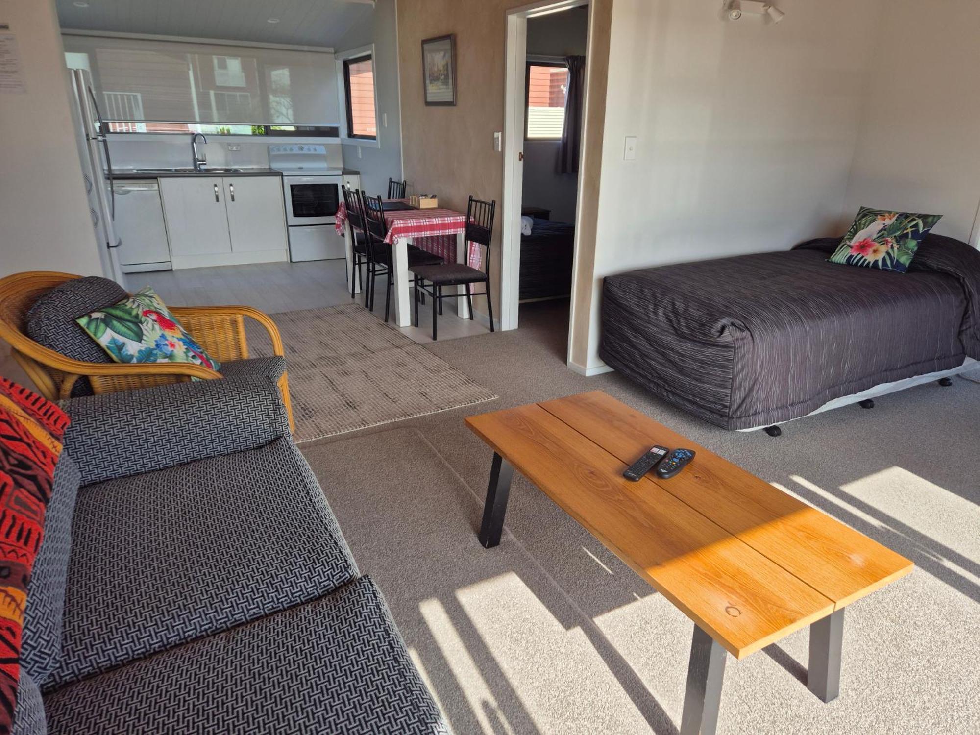 Blue Marlin Apartments Whitianga Kültér fotó