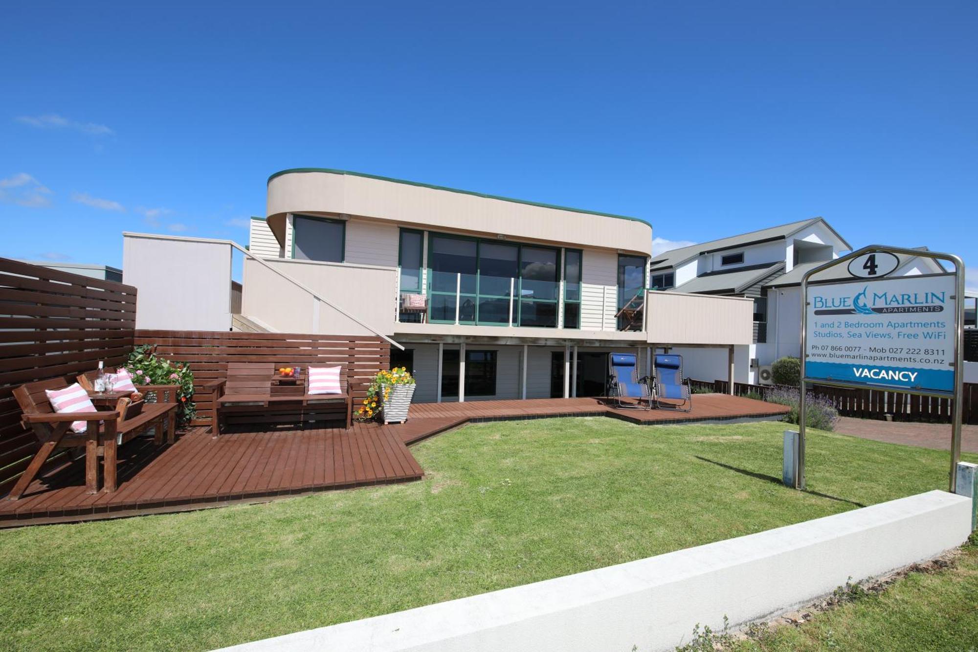 Blue Marlin Apartments Whitianga Kültér fotó