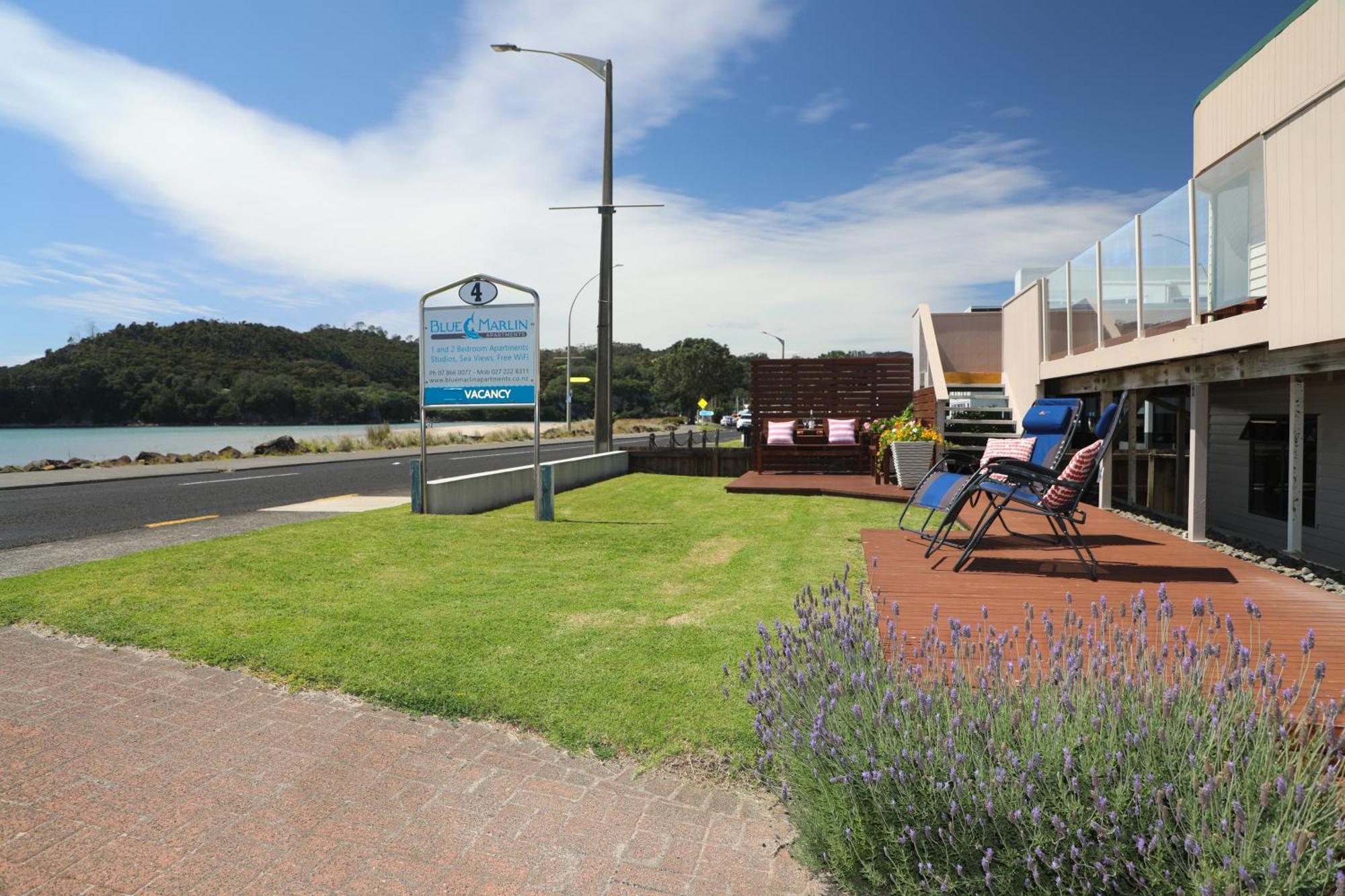 Blue Marlin Apartments Whitianga Kültér fotó