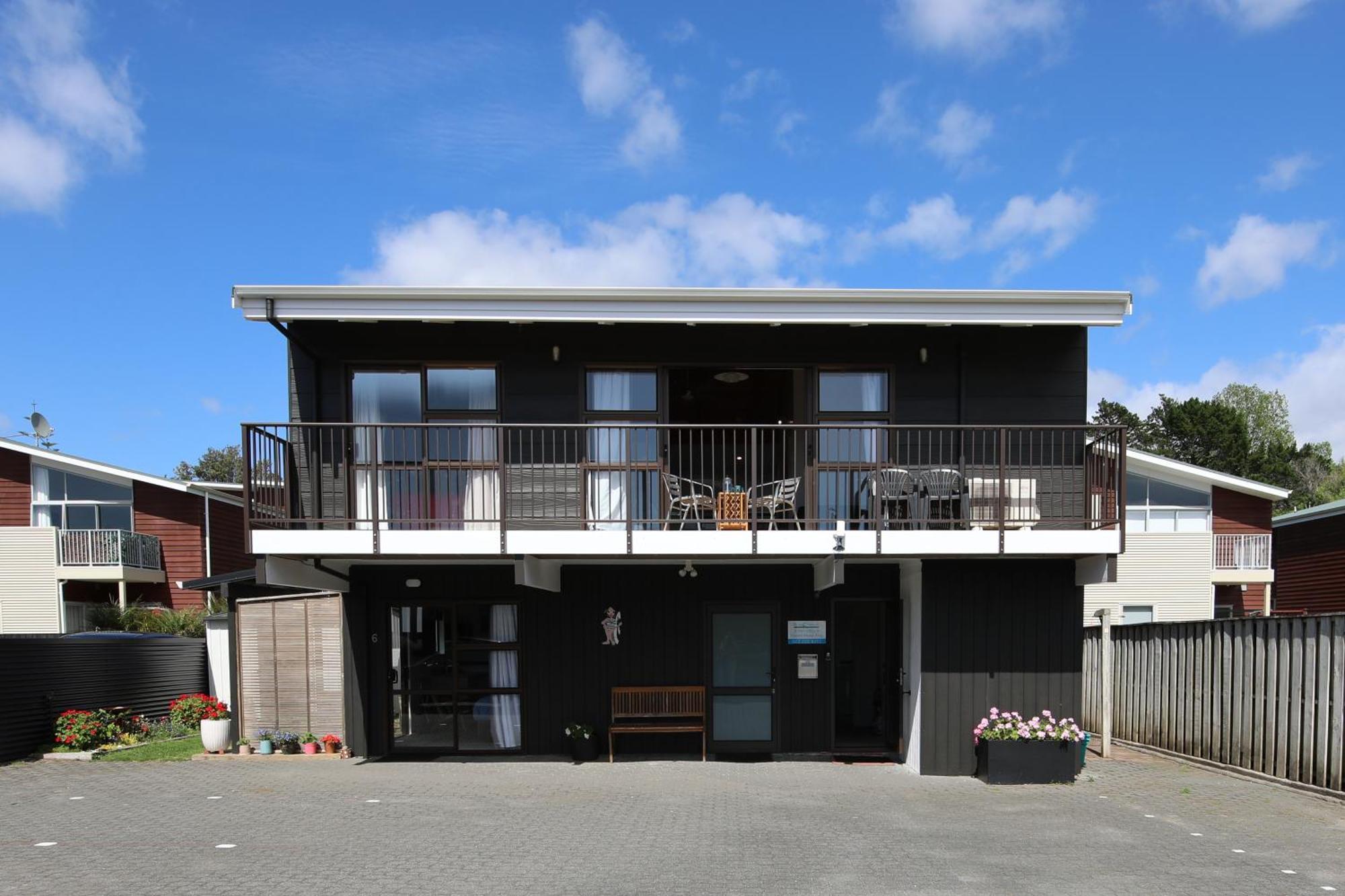 Blue Marlin Apartments Whitianga Kültér fotó