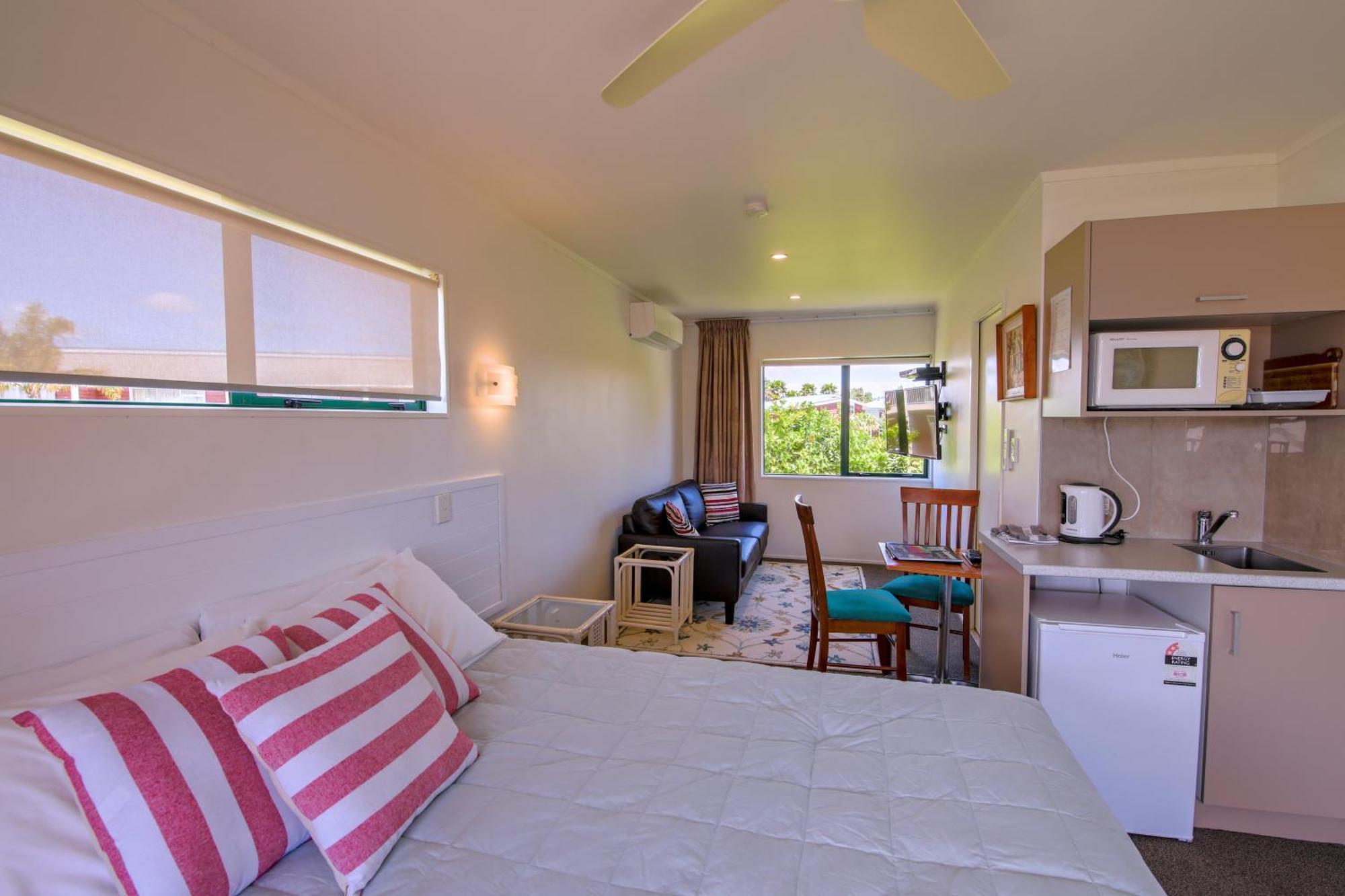 Blue Marlin Apartments Whitianga Kültér fotó